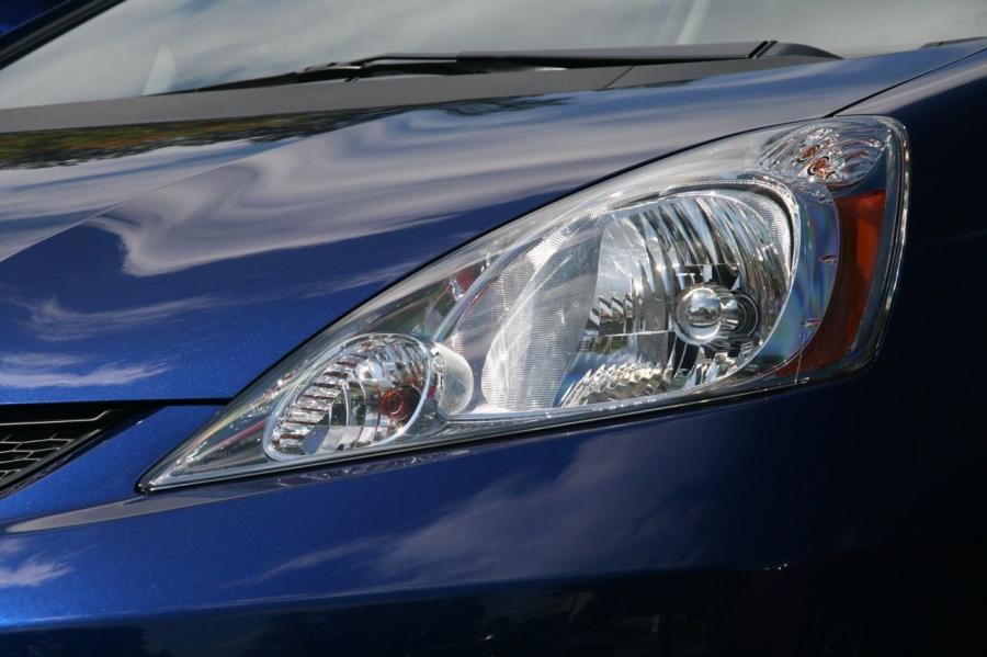  Honda Fit Sport 2009 года  (фото 56 из 66)
